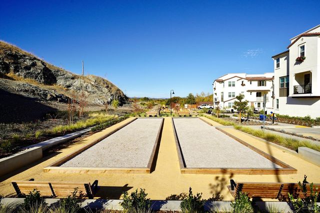 106 Rockview Rd, Novato, CA 94949