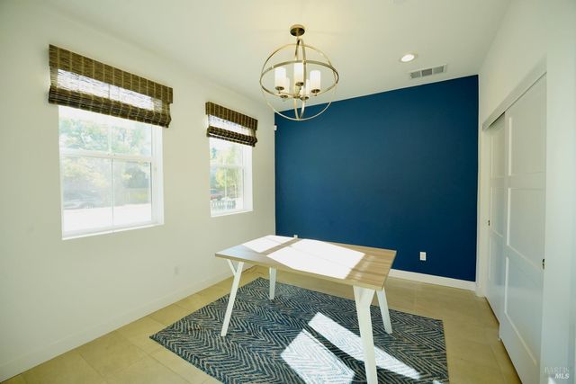 106 Rockview Rd, Novato, CA 94949