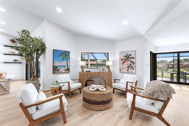 11127 Boca Woods Ln, Boca Raton, FL 33428