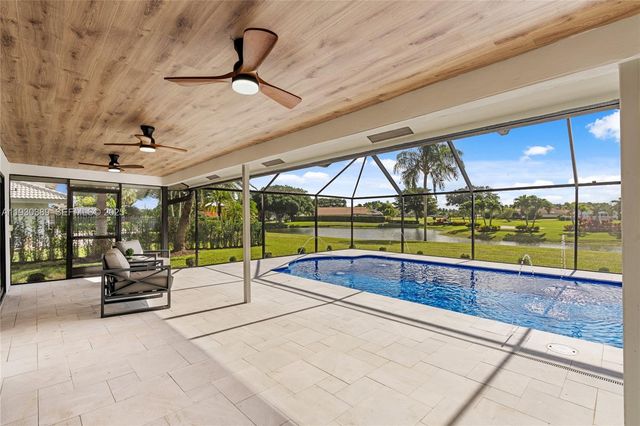 11127 Boca Woods Ln, Boca Raton, FL 33428