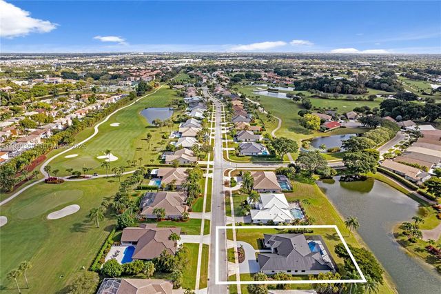 11127 Boca Woods Ln, Boca Raton, FL 33428