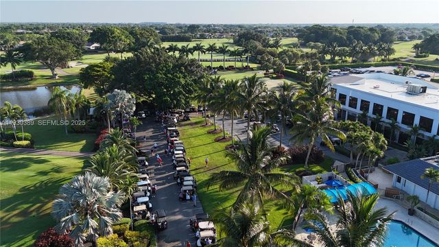 11127 Boca Woods Ln, Boca Raton, FL 33428