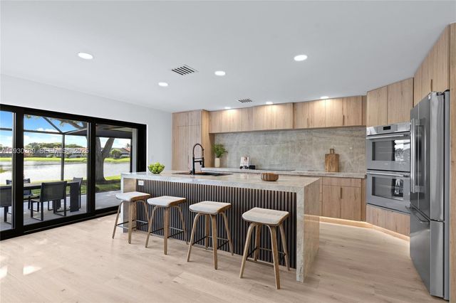 11127 Boca Woods Ln, Boca Raton, FL 33428