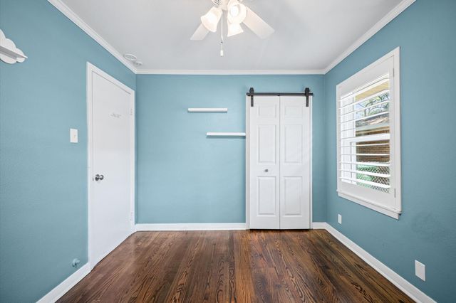4717 Chrystell Lane, Houston, TX 77092