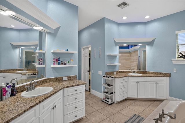 2325 CHESTERFIELD CIRCLE, Lakeland, FL 33813