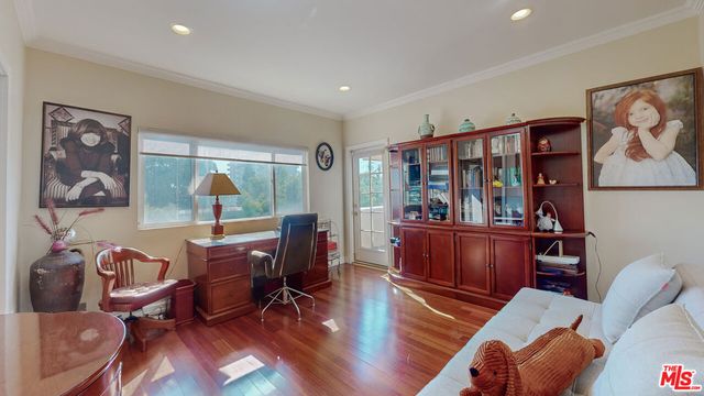 1228 N La Cienega Boulevard 304, West Hollywood, CA 90069