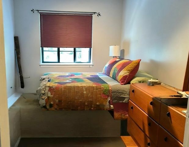 75 Strathmore Rd 6, Boston, MA 02135