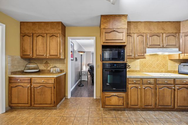 1059 Balmoral Drive, Signal Mountain, TN 37377