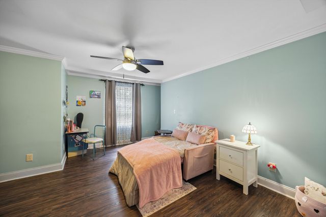 1059 Balmoral Drive, Signal Mountain, TN 37377