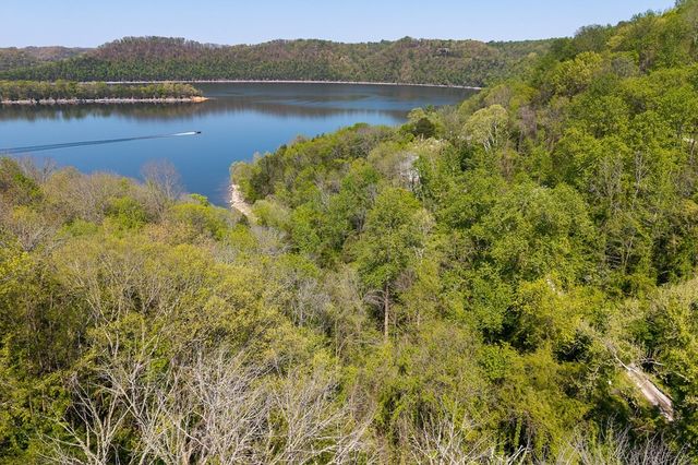 94 Austin Bottom, Baxter, TN 38544