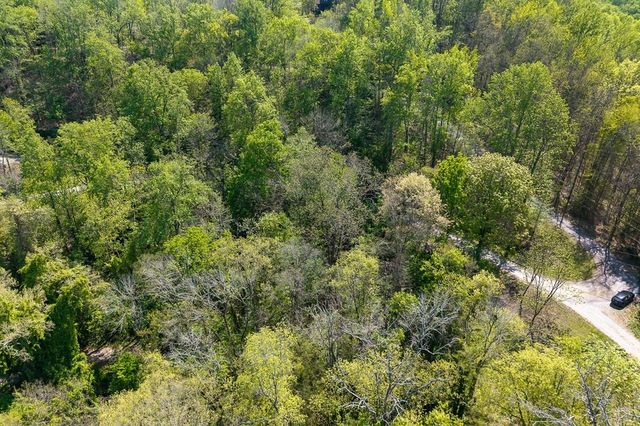 94 Austin Bottom, Baxter, TN 38544