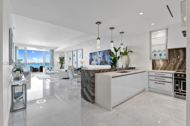 17901 Collins Ave 802, Sunny Isles Beach, FL 33160