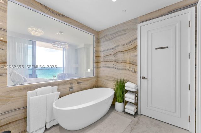 17901 Collins Ave 802, Sunny Isles Beach, FL 33160