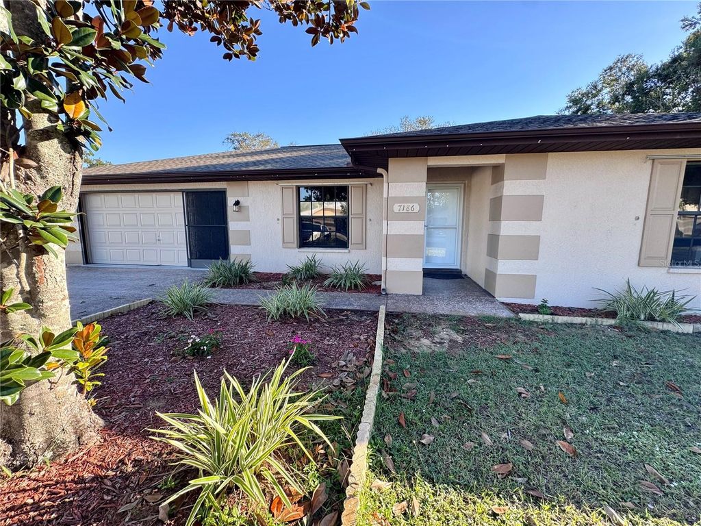 7186 LEXINGTON CIRCLE, Brooksville, FL 34602