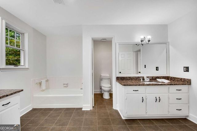 4868 Hampton Lake Drive, Marietta, GA 30068