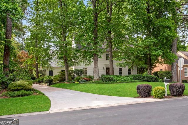 4868 Hampton Lake Drive, Marietta, GA 30068