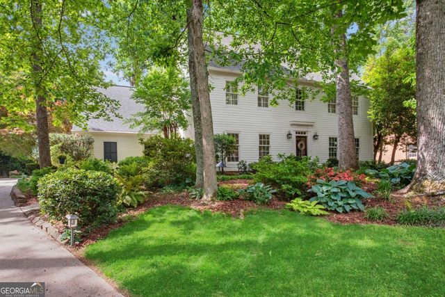 4868 Hampton Lake Drive, Marietta, GA 30068