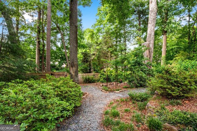 4868 Hampton Lake Drive, Marietta, GA 30068