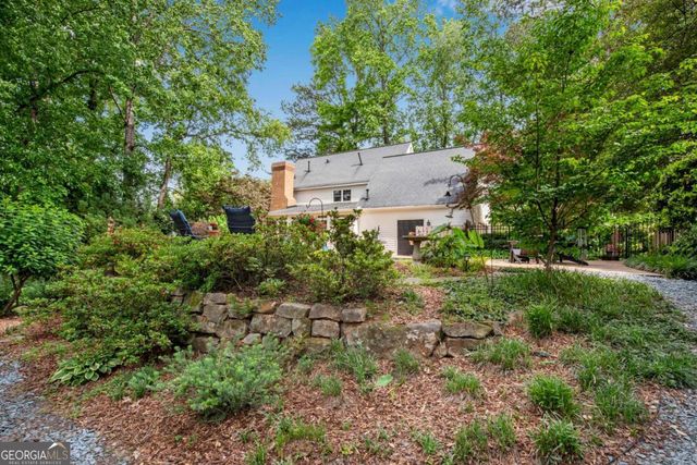 4868 Hampton Lake Drive, Marietta, GA 30068