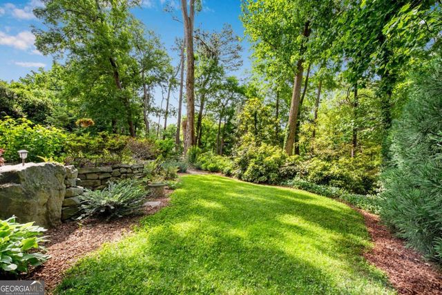 4868 Hampton Lake Drive, Marietta, GA 30068