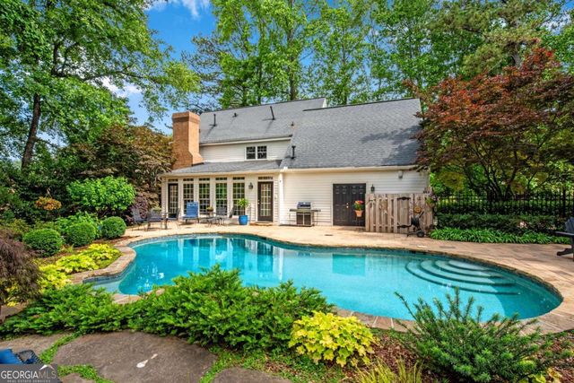 4868 Hampton Lake Drive, Marietta, GA 30068