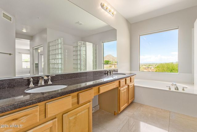 10872 E RAINTREE Drive, Scottsdale, AZ 85255