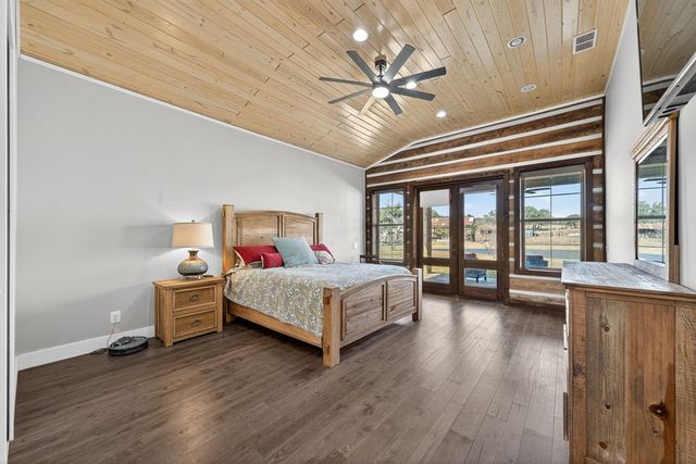 5730 Hwy 27, Center Point, TX 78010