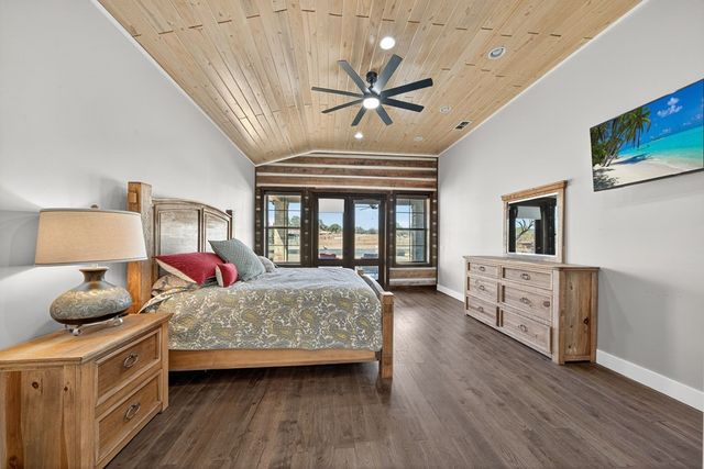 5730 Hwy 27, Center Point, TX 78010