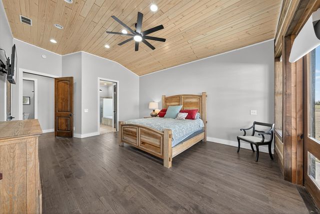 5730 Hwy 27, Center Point, TX 78010