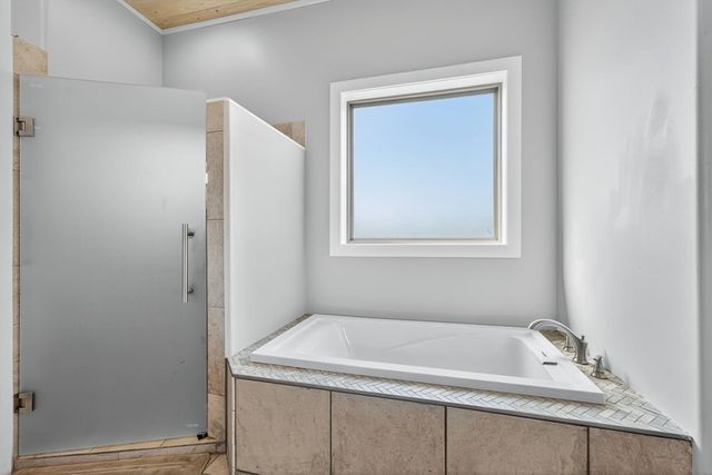 5730 Hwy 27, Center Point, TX 78010