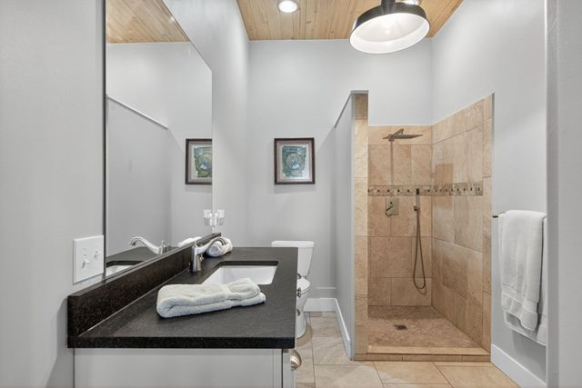 5730 Hwy 27, Center Point, TX 78010