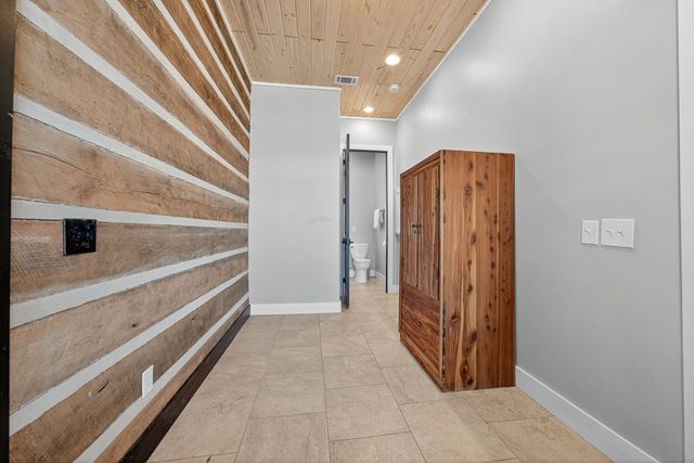 5730 Hwy 27, Center Point, TX 78010