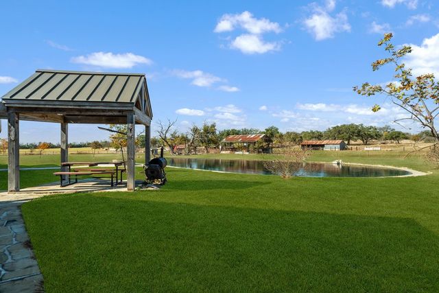 5730 Hwy 27, Center Point, TX 78010