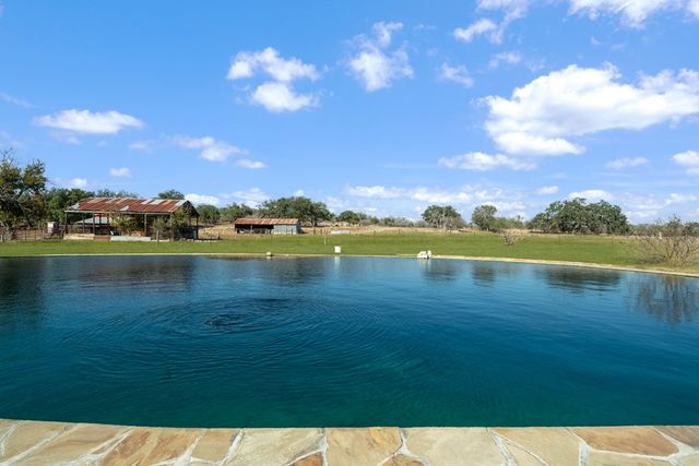 5730 Hwy 27, Center Point, TX 78010