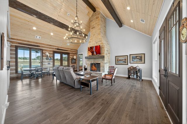 5730 Hwy 27, Center Point, TX 78010