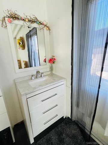 1384 Pequena St., San Diego, CA 92154