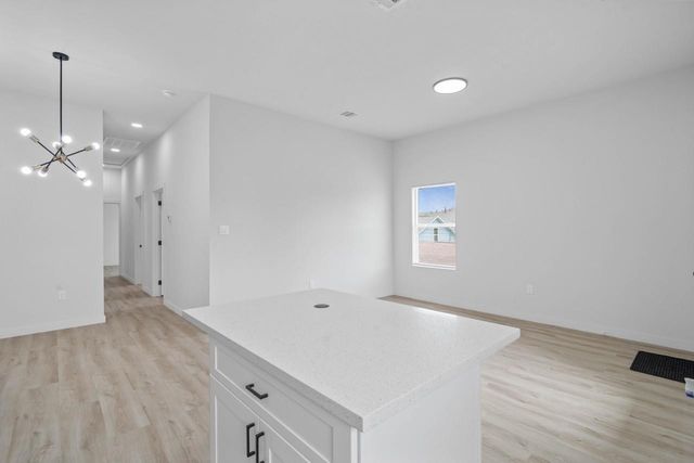 9725 Kerr Street B, Houston, TX 77029
