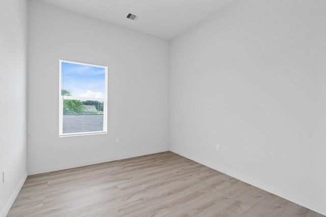 9725 Kerr Street B, Houston, TX 77029