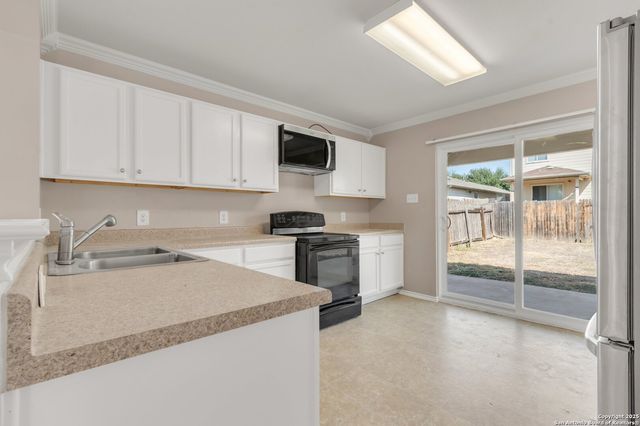 5644 Brougham Way, Austin, TX 78754