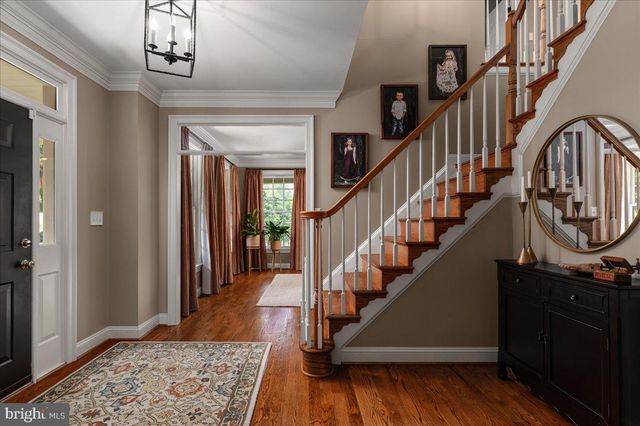 18290 TURNBERRY DR, Round Hill, VA 20141