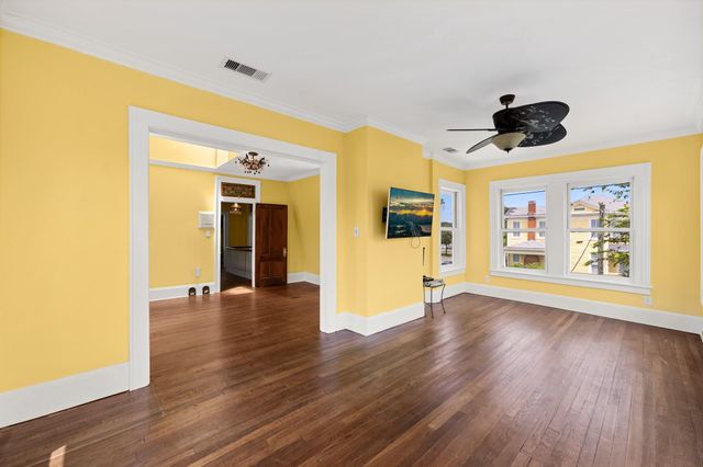 1301 Broadway Street, Galveston, TX 77550