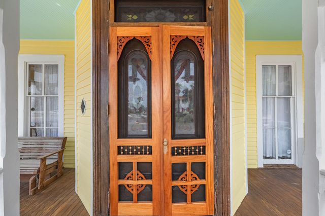 1301 Broadway Street, Galveston, TX 77550