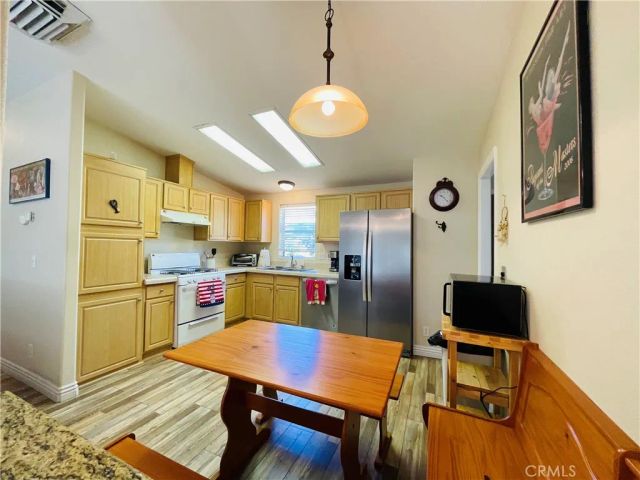 940 Hemming Way, Frazier Park, CA 93225