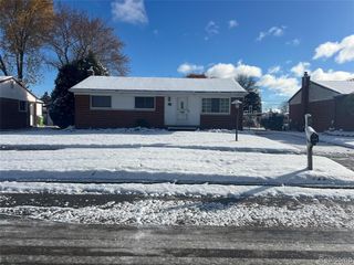 35328 Lucinda Drive, Clinton Township, MI 48035