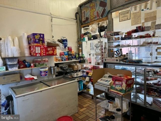 1542 DIAMOND ST, Philadelphia, PA 19121