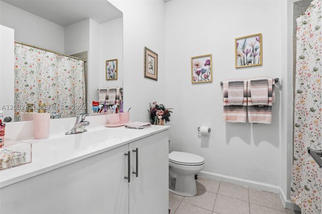 201 SW 159th Way, Pembroke Pines, FL 33027