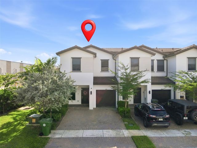 201 SW 159th Way, Pembroke Pines, FL 33027