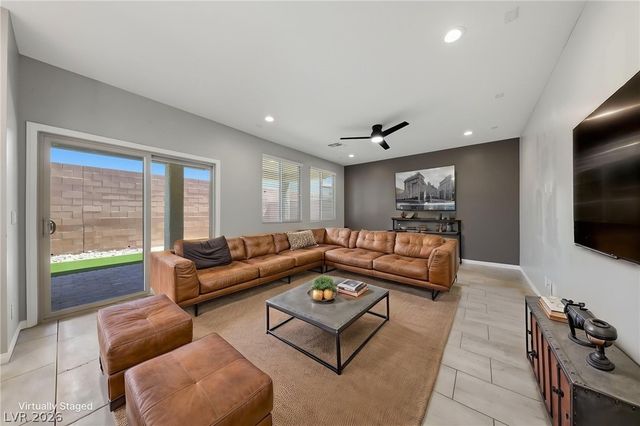 6602 Autumn Breeze Street, Las Vegas, NV 89148