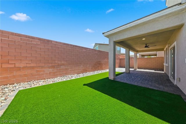 6602 Autumn Breeze Street, Las Vegas, NV 89148