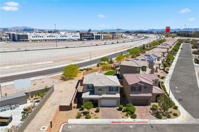 6602 Autumn Breeze Street, Las Vegas, NV 89148